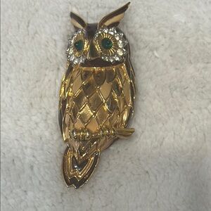 Vintage Gold Owl Brooch